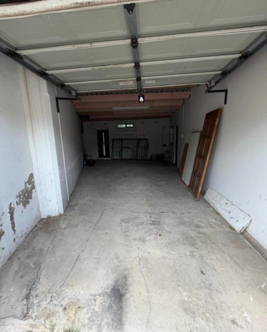 3 Bedroom Property for Sale in Amalinda Eastern Cape